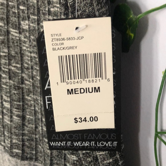 Shirt Sleeve Sweater top - Picture 2 of 2